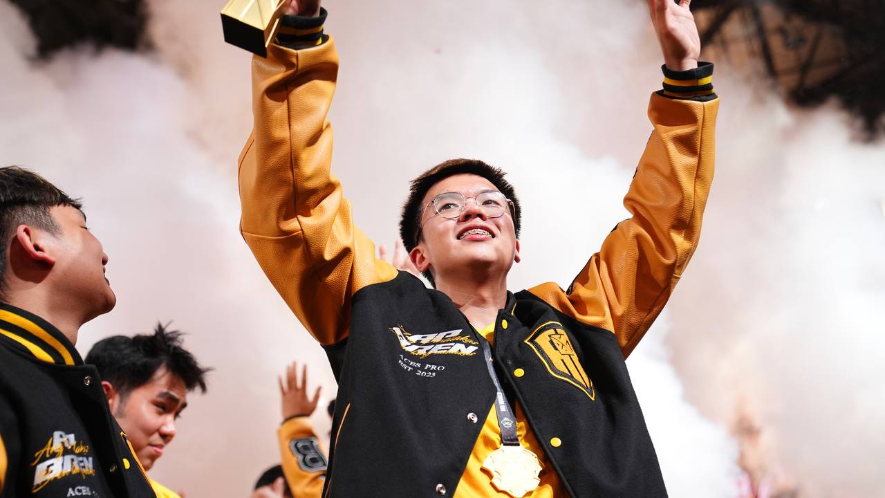 AP. Bren’s FlapTzy’s Thoughts Coming into a New Season as a World Champion