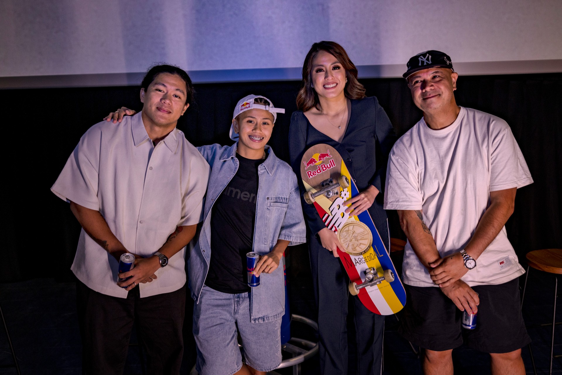 Margielyn Didal, coaches, and Gretchen Ho