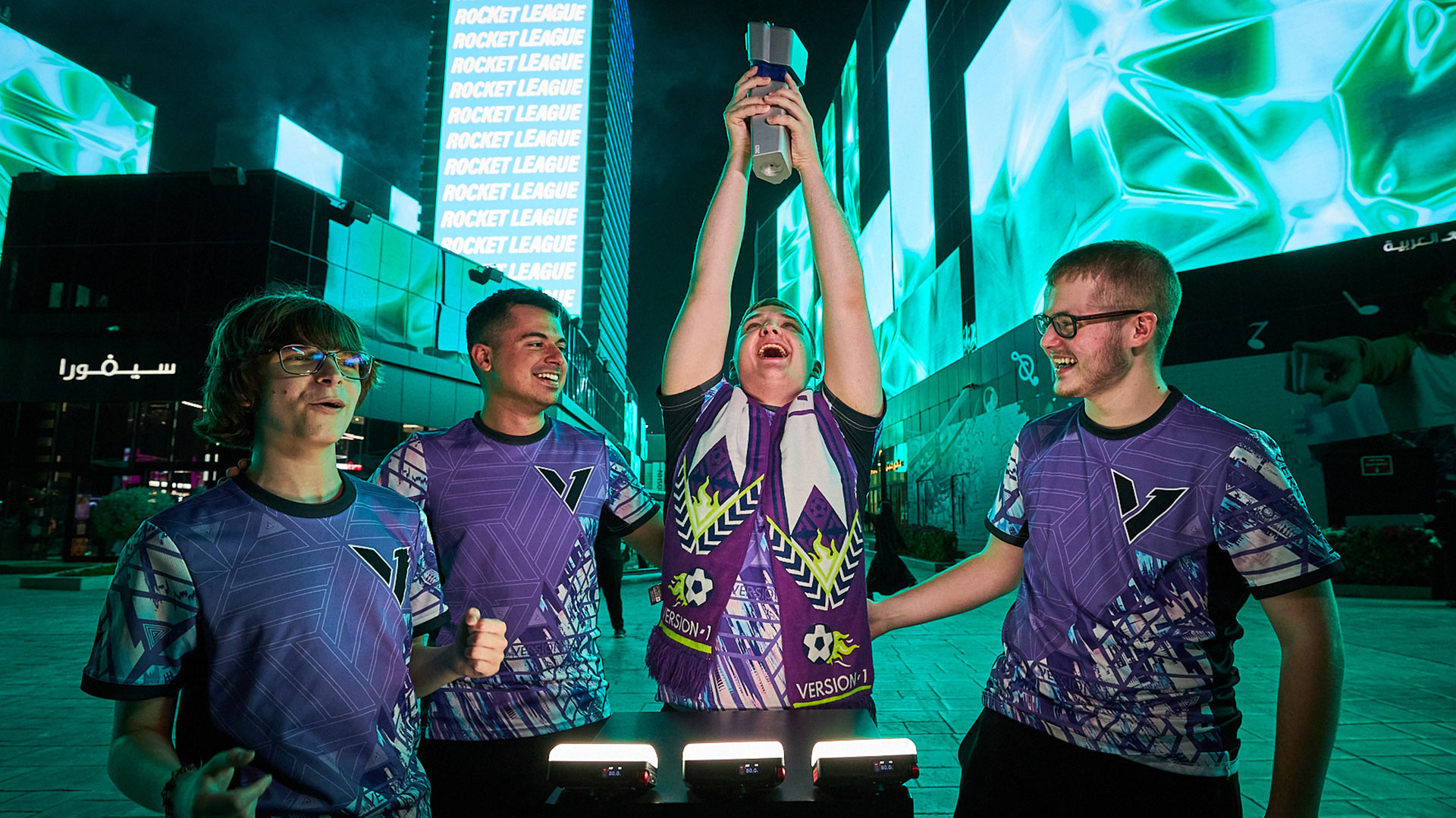 The Gravity of the Esports World Cup