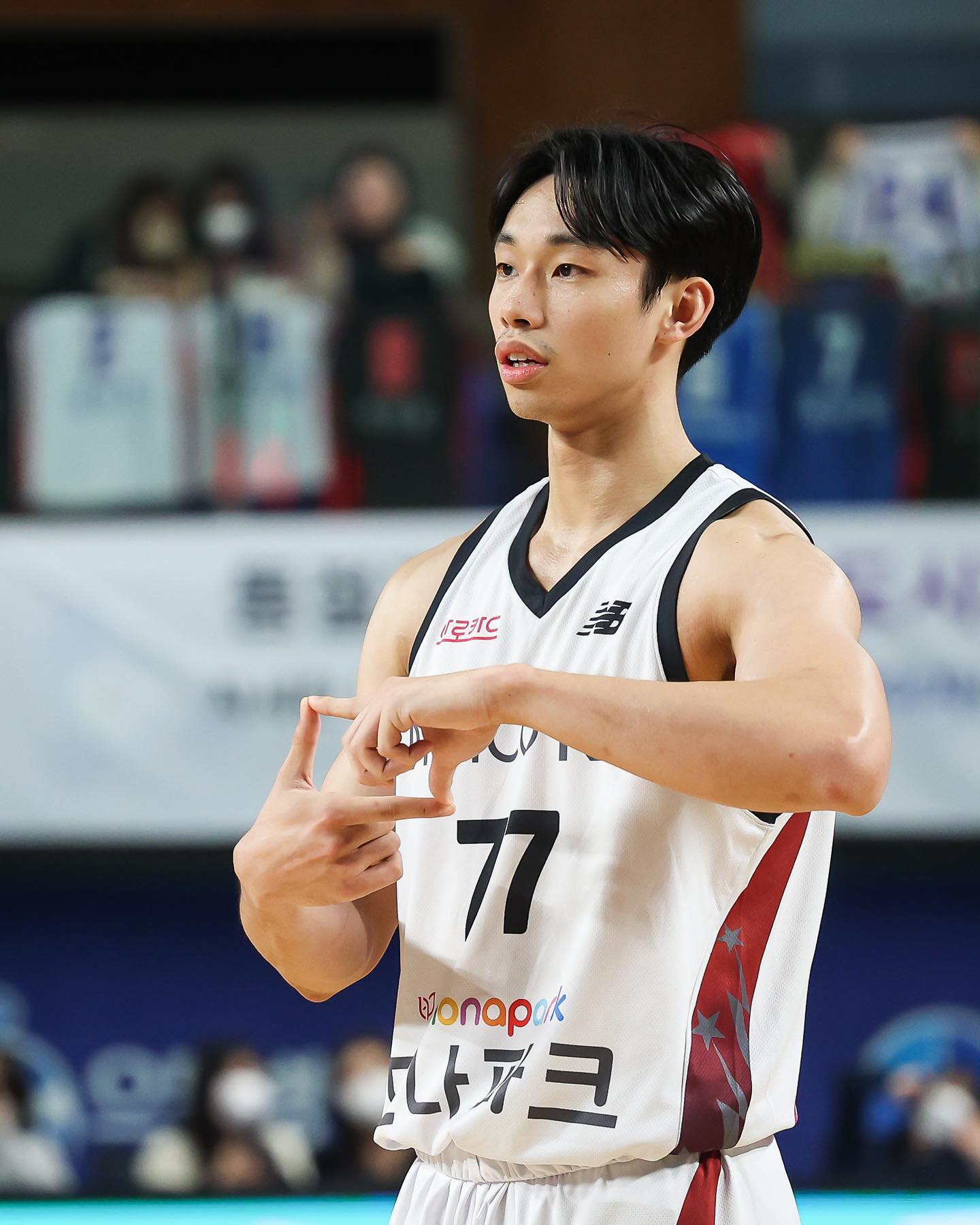 Dave Ildefonso in Korea