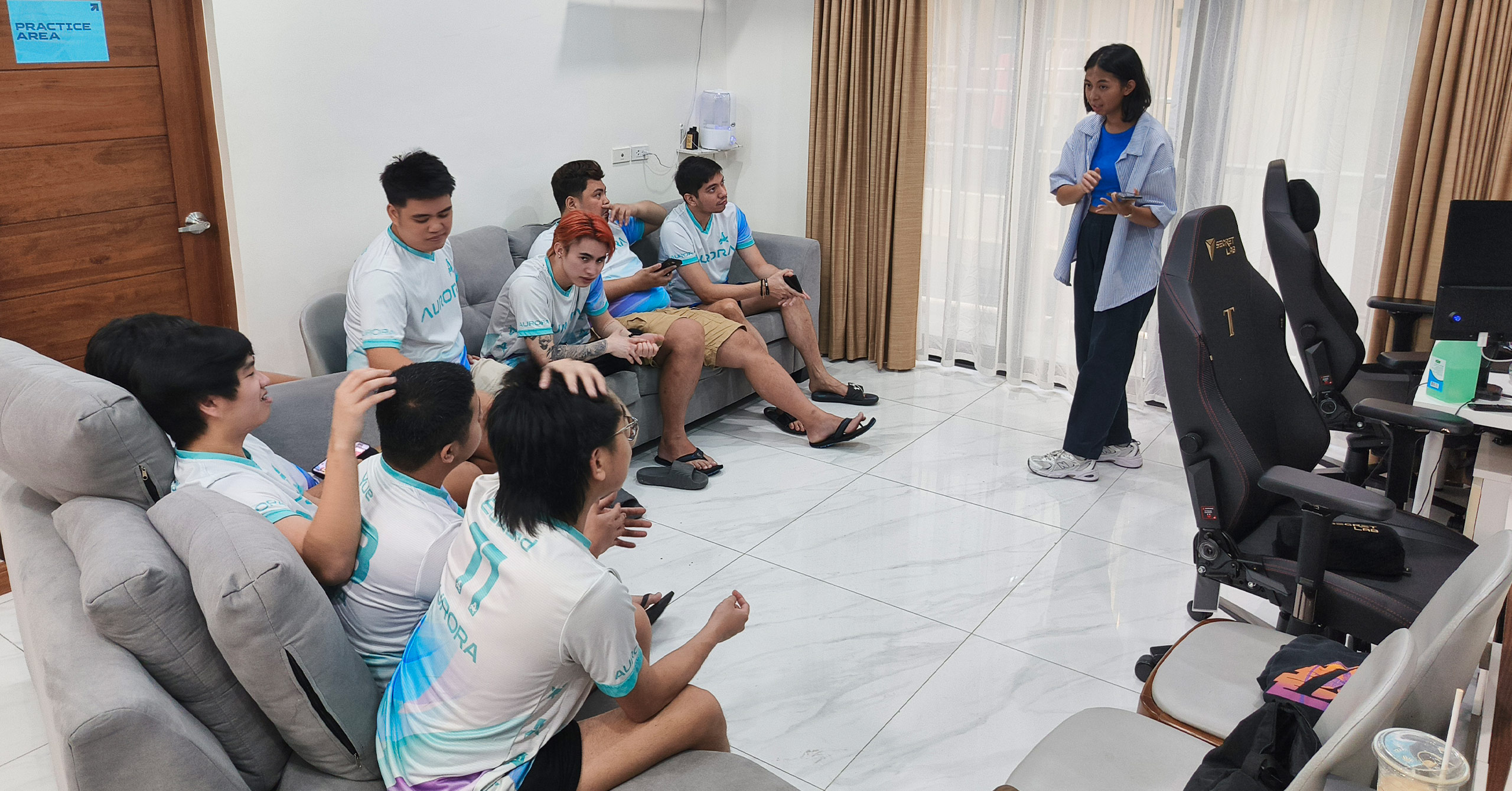 Life of a Pro MLBB Team: A Look Inside the Aurora Bootcamp