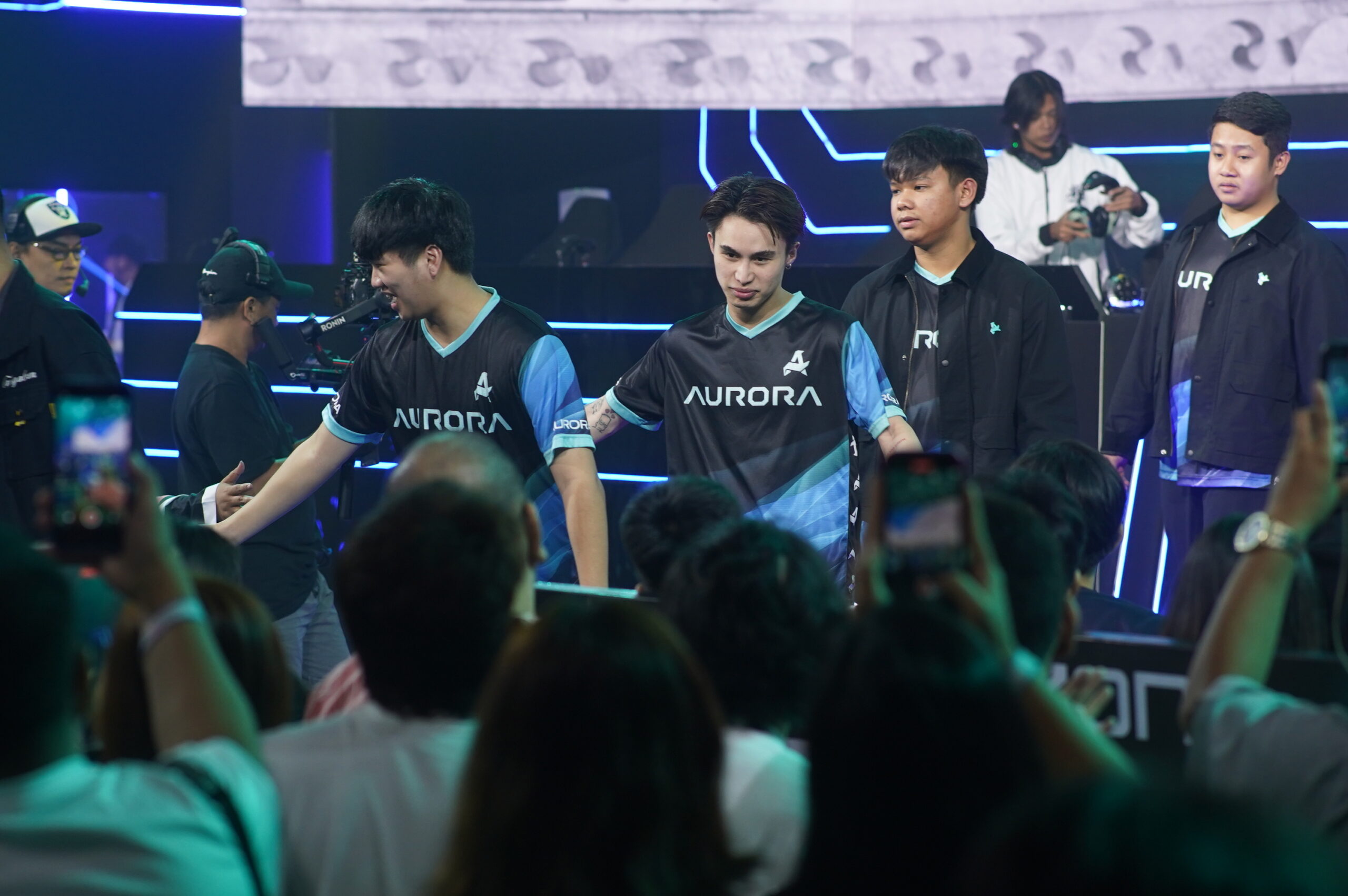 The Supporting Staff: The Unsung Heroes Behind Aurora Gaming