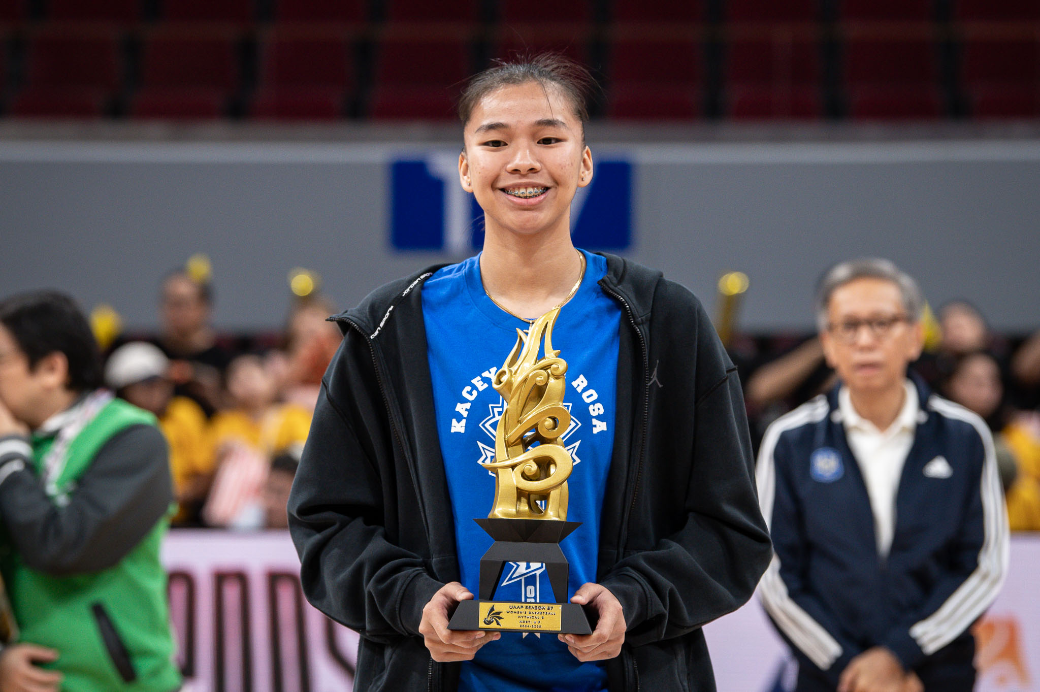 Ateneo's Kacey dela Rosa after receiving her Season 87 MVP plum. 