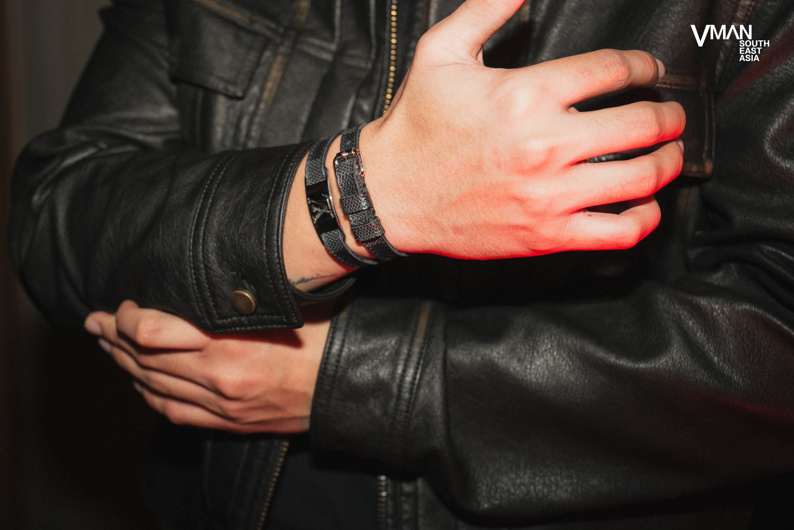 Louis Vuitton Sign It Bracelet