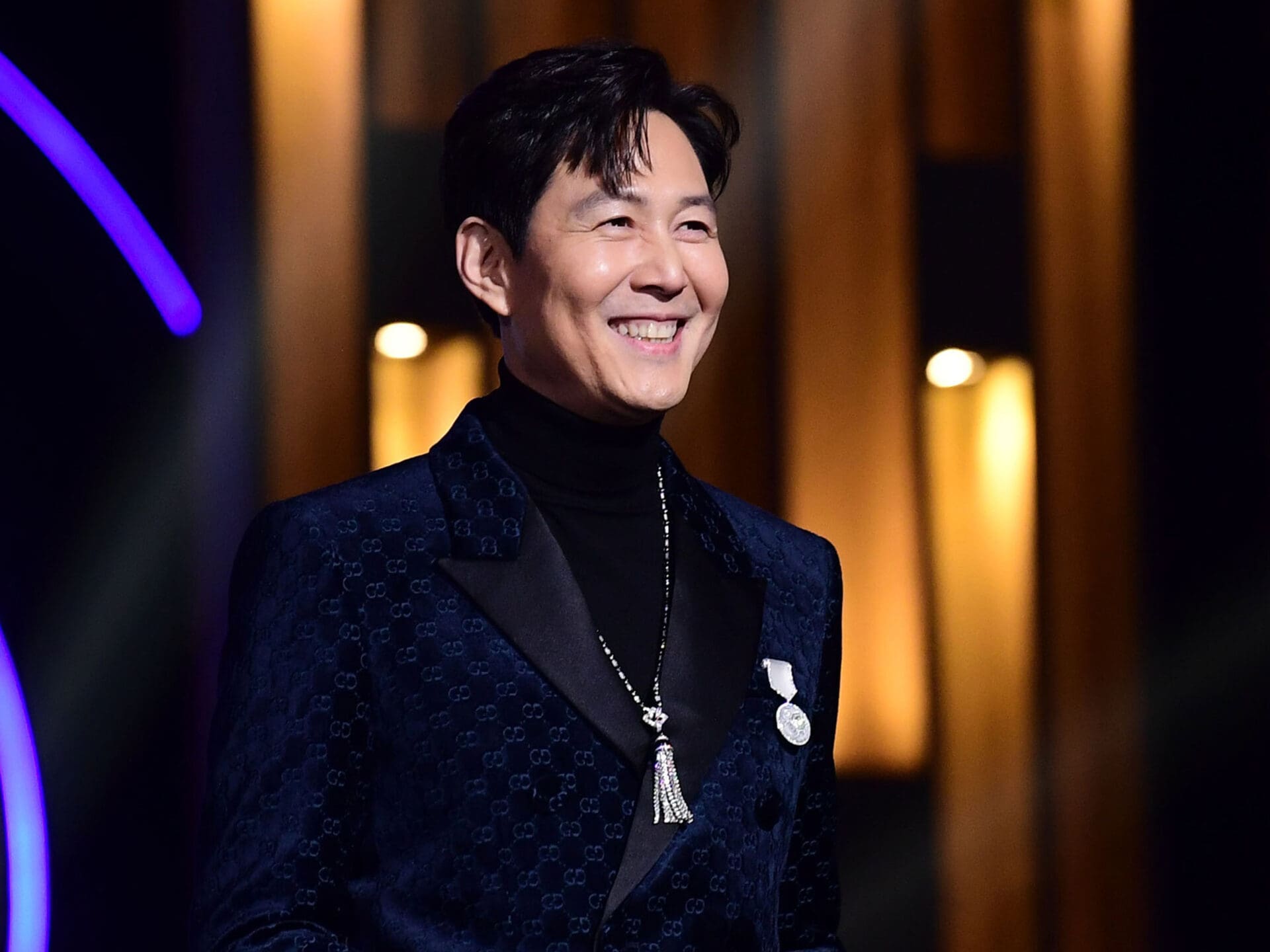 lee jung jae wearing gucci head-to-toe