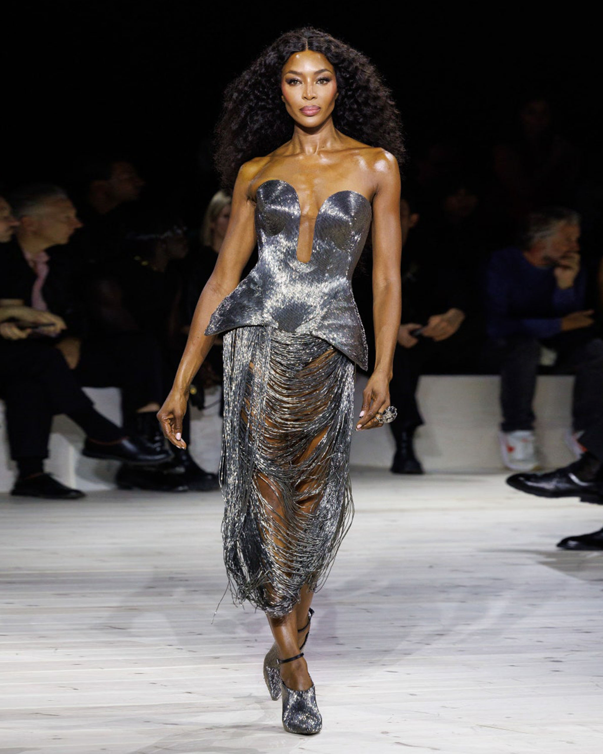 5 Things To Know About Sarah Burton’s Final Show For Alexander McQueen