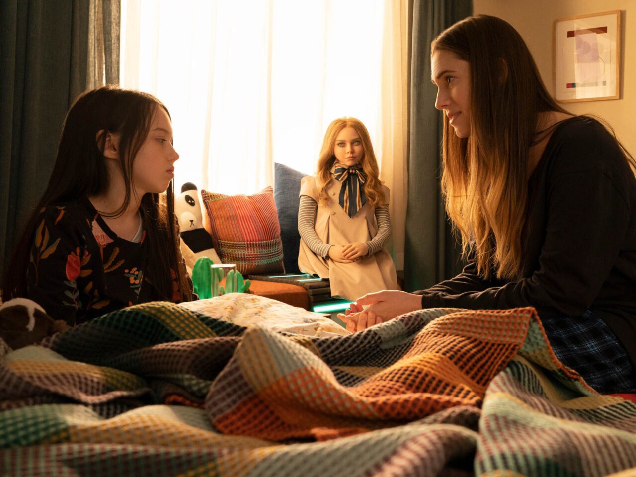 Cult Horror Movie Recommendations, Halloween films, M3gan, Talk To Me, Fresh, The Craft, Bodies Bodies Bodies, X, Candyman, In Fabric, The Witch, Don’t Look Now, The Witches Of Eastwick, Midsommar, Get Out, The Hunger, Carrie, The Neon Demon, The Shining, Parasite, Heathers, I Know What You Did Last Summer, Suspiria, What Ever Happened To Baby Jane, The Witches, Blood And Black Lace, Barm Stoker’s Dracula, The Love Witch, Jennifer’s Body, The Innocents, American Psycho, The Invasion Of The Body Snatchers, Rosemary’s Baby, The Birds, Silence of The Lambs