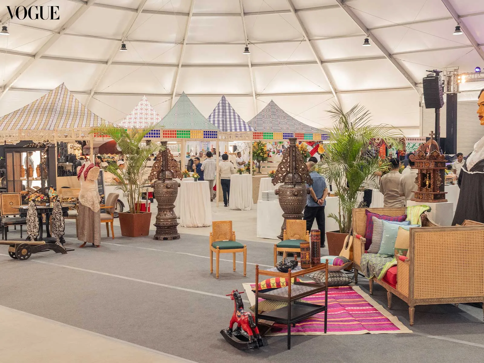 Likha 4 inside Foro de Intramuros