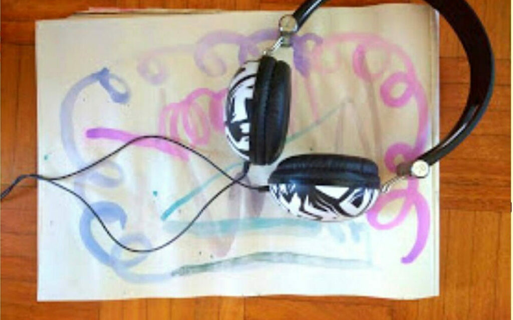 Activity 6 Dancing Doodles - AWESOME Arts