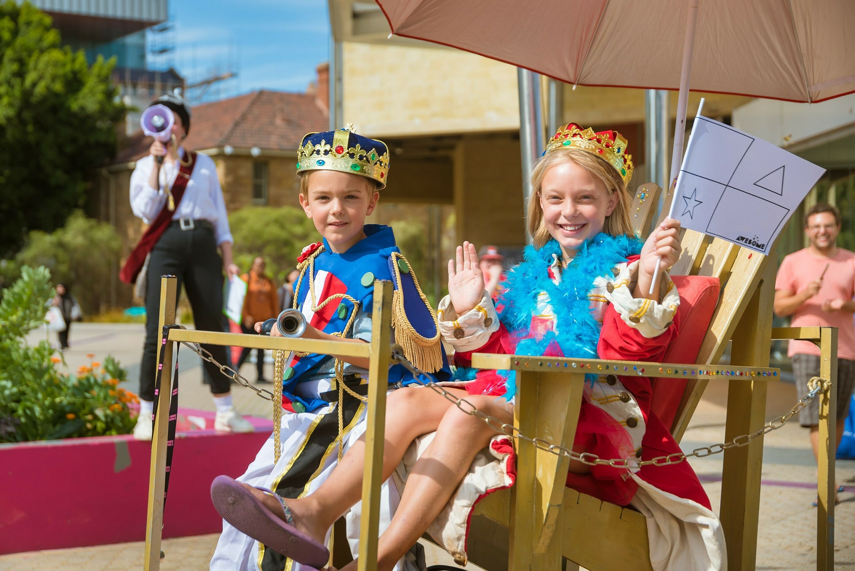 Pic 8 2019 AWESOME Festival El Presidente Minisculo by the Masters of Hooey