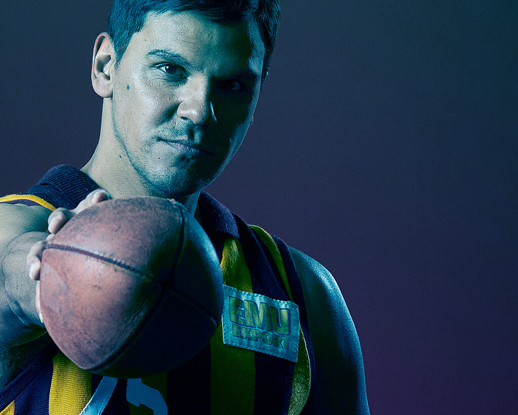 BARRACKING FOR THE UMPIRE Card image