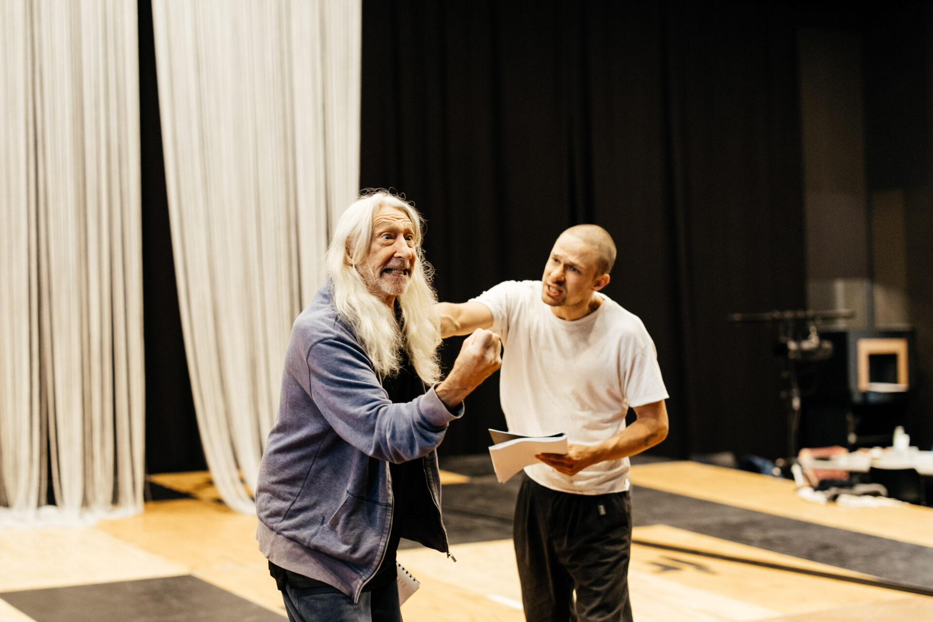 Black Swan Shepherds Hut Tori Lill APR26 60