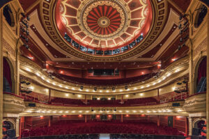 GETTING TO THE THEATRE His Majestys Theatre