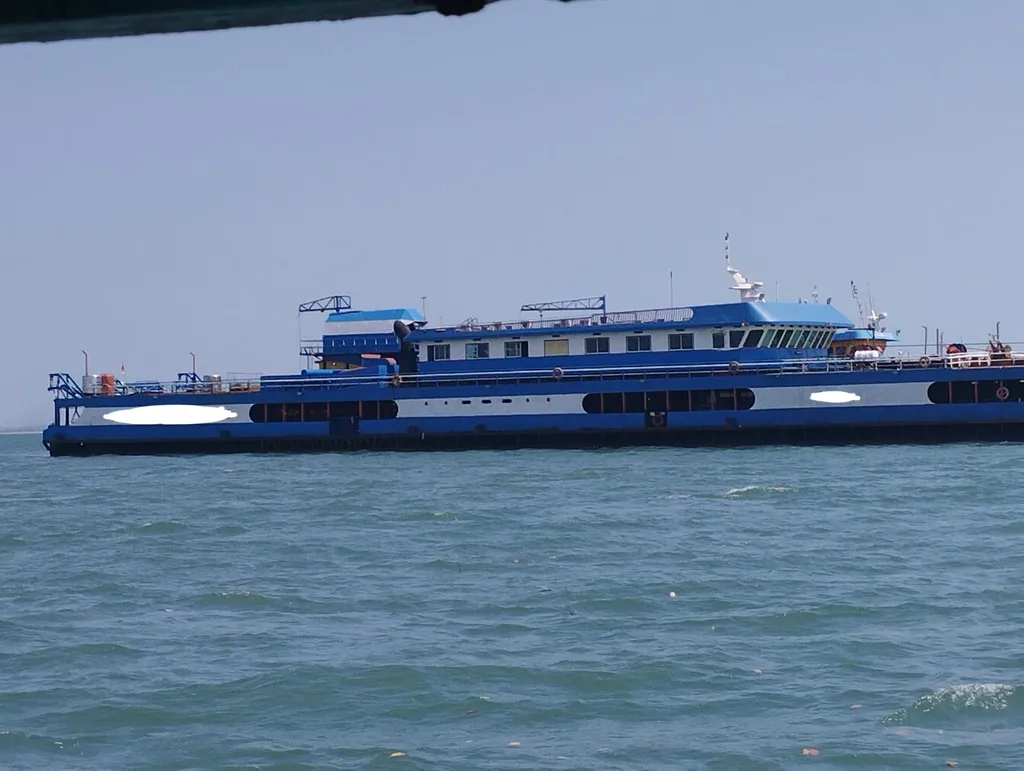 Kapal Isap 98 Meter