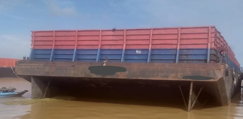 Kapal Tongkang 96 Meter Tahun 2008