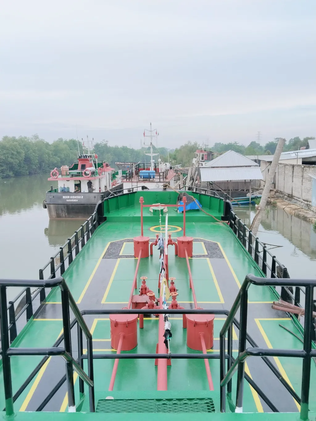 Kapal LCT 27.68 Meter