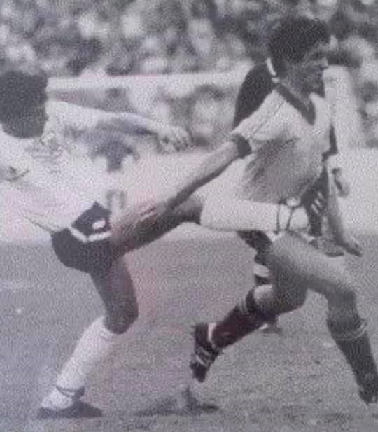 Former Socceroo, Mark Koussas, lucky to be alive after triple bypass