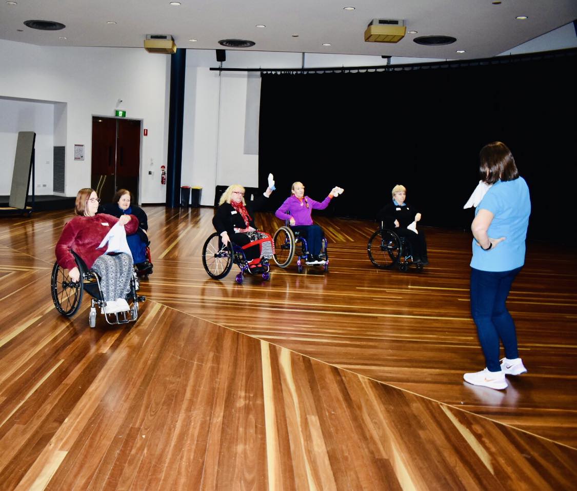 wheelchair dancing (3) Greek Herald
