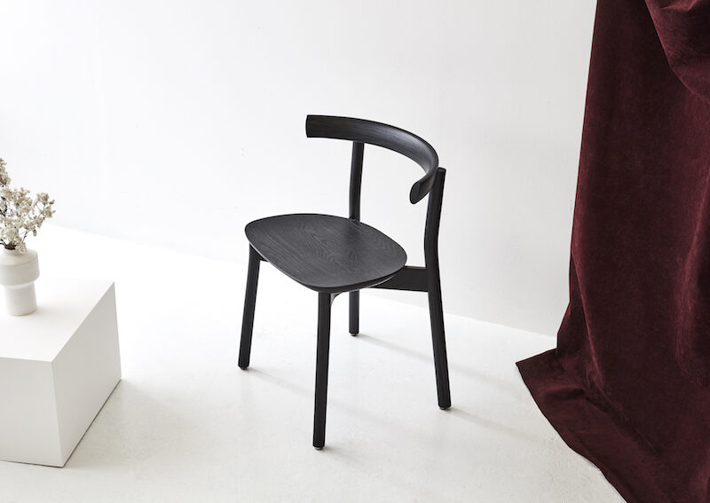Torii chair - ASH Stained Dessein