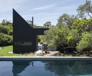 Green Magazine Issue 83, 'Bach to Basics' house feature—Diana Snape