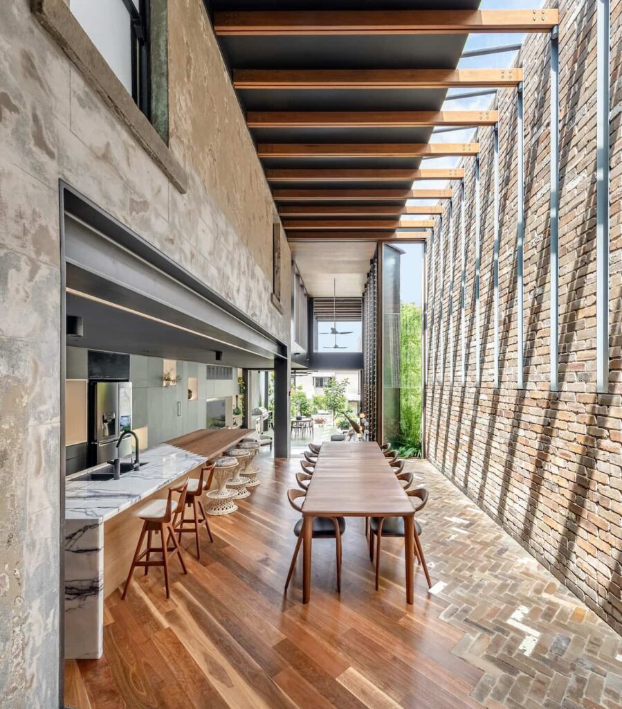 The Spark from green magazine—Profile of Clinton Cole, CplusC—ZZ Top House