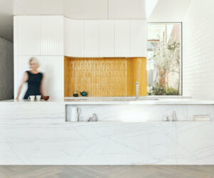 green magazine article 'Lantern House' from issue 85
