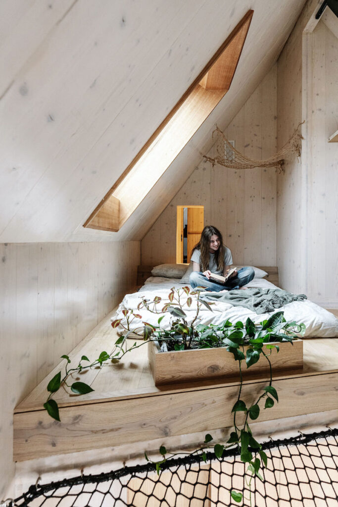 Lovely light, views and greenery enhance the small spaces | Melbourne Design Studio's Hutt 01 Passivhaus