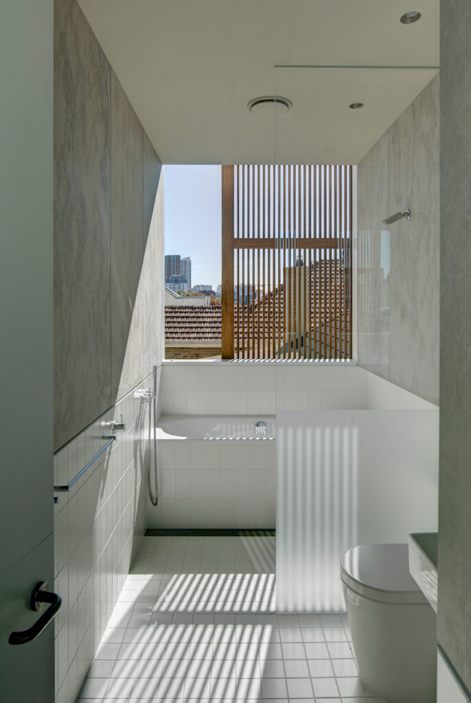green magazine 78 - Sky high - Photographer: Brett Boardman