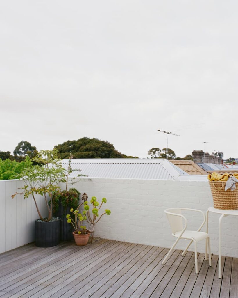 green magazine issue 93 - Quiet Achiever Photographer Rory Gardiner