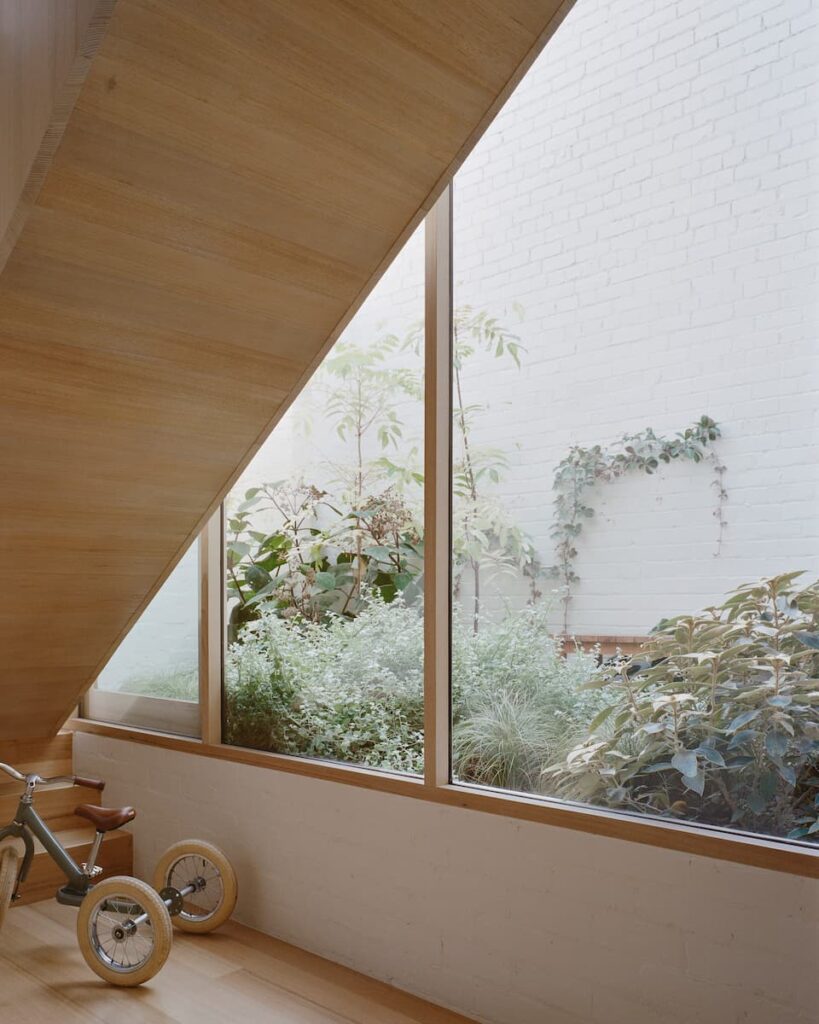 green magazine issue 93 - Quiet Achiever Photographer Rory Gardiner