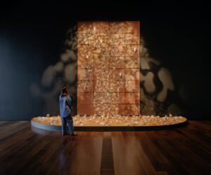 Installation view of Jan Baljagil Gunjaka Griffiths’ work Tree of knowledge 2024 on display in My Country: Country Road + NGV First Nations Commissions from 22 March to 4 August 2024 at the Ian Potter Centre: NGV Australia, Melbourne. Photo: Tom Ross