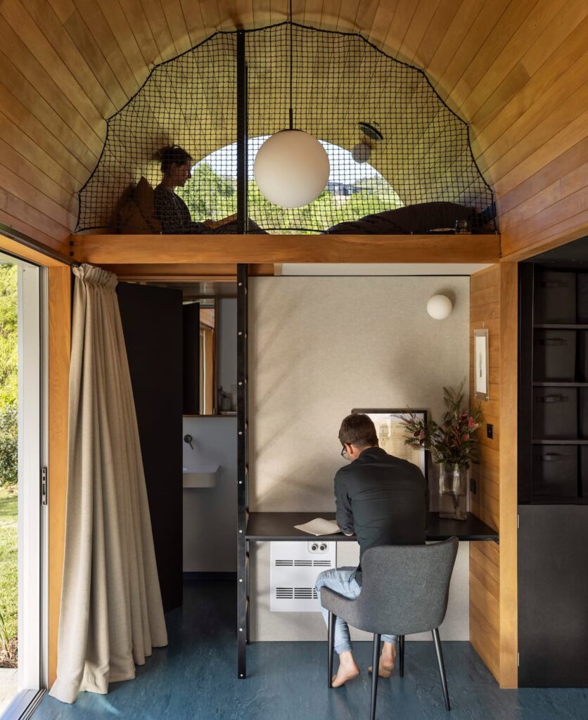 green magazine issue 93 - Out of the Box Photographer: Simon Devitt