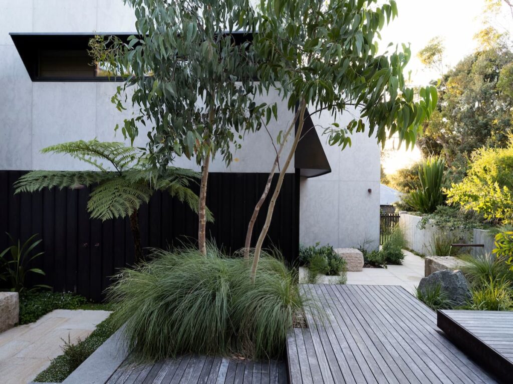 green magazine issue 89 - Bush Built Photographer: Brigid Arnott