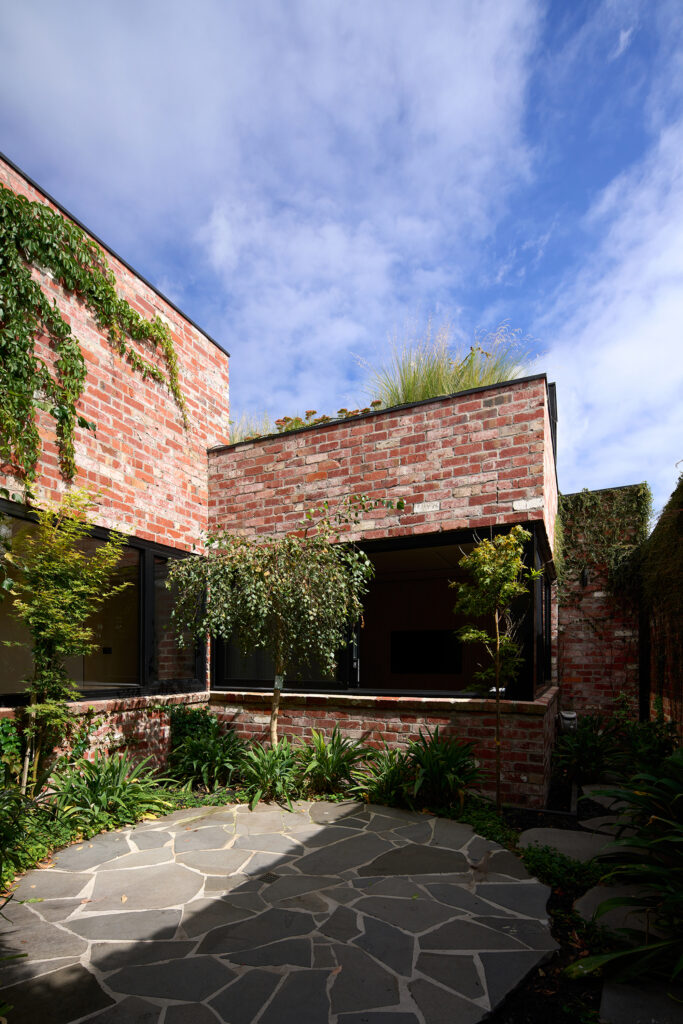 Outside In article in green magazine issue 87. Photos: Glenn Hester