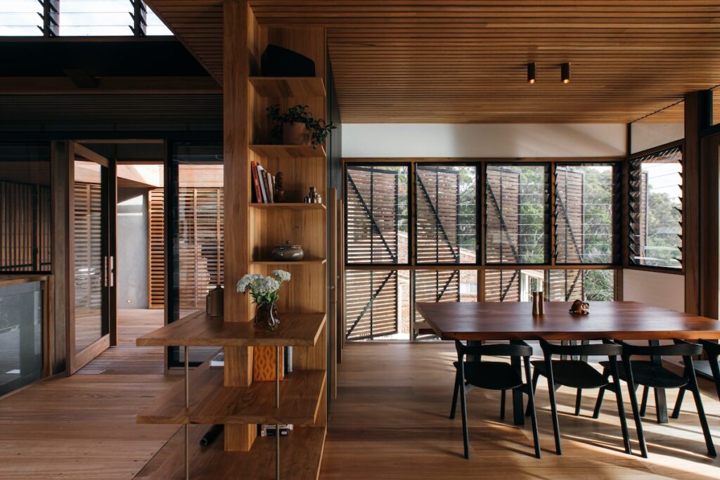 green magazine issue 104: Two Worlds. Photos: Grace Picot