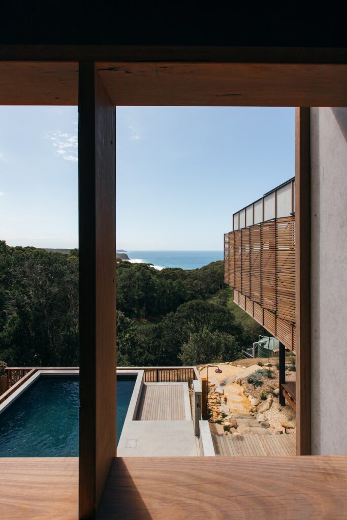 green magazine issue 104: Two Worlds. Photos: Grace Picot