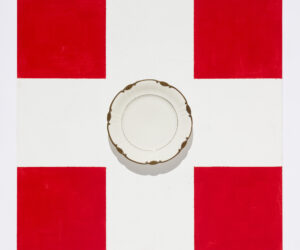 John Nixon Red and White Cross with Plate 1992 enamel and acrylic paint and ceramic plate on Masonite 61 x 61 cm Courtesy of the Estate of John Nixon and Anna Schwartz Gallery, Melbourne