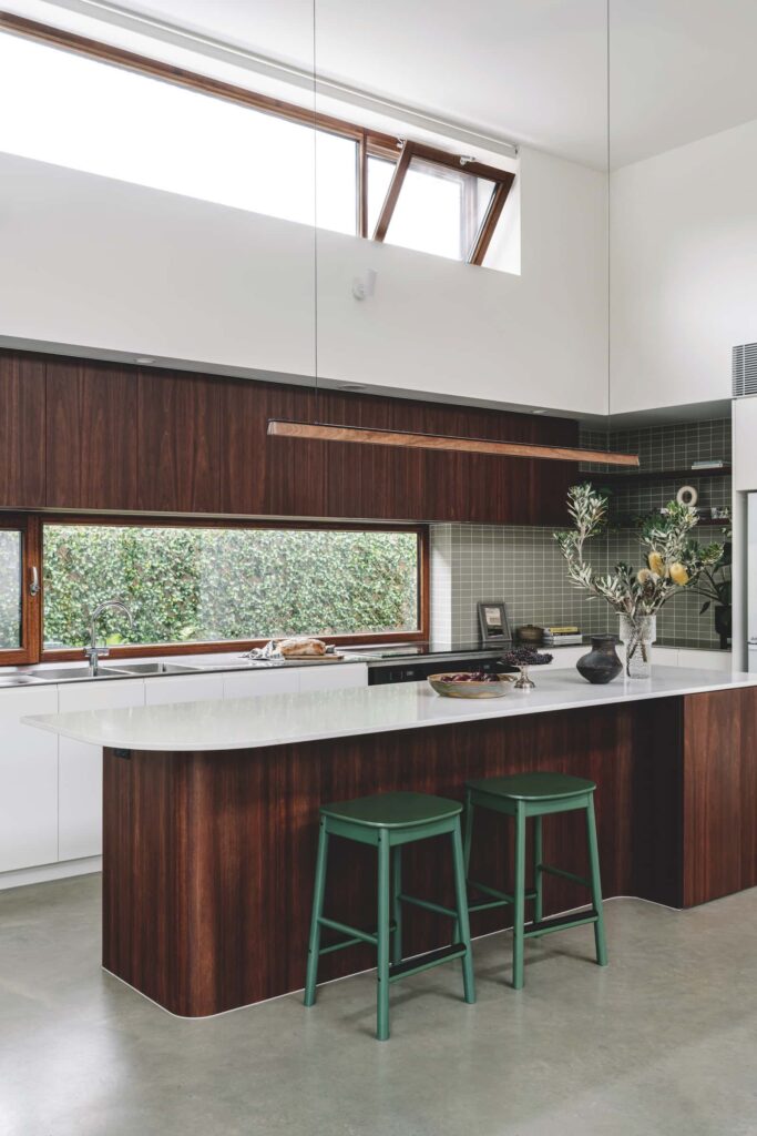 Highlight windows over the kitchen draw in the prevailing southerlies, photographed for issue 107: Creature Comforts by Marnie Hawson.