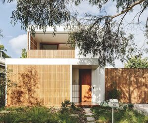 Timber screens enable connection with privacy, photographed for issue 107: Creature Comforts by Marnie Hawson.