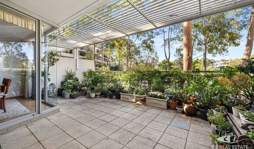 2/3 Nurmi Avenue