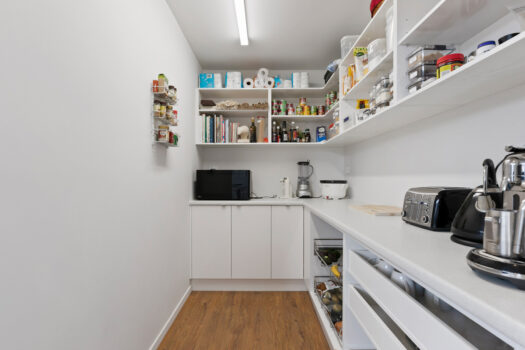 Sleek, Sun-kissed Sanctuary