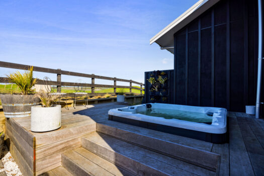 Rustic Country Flair on City Fringe