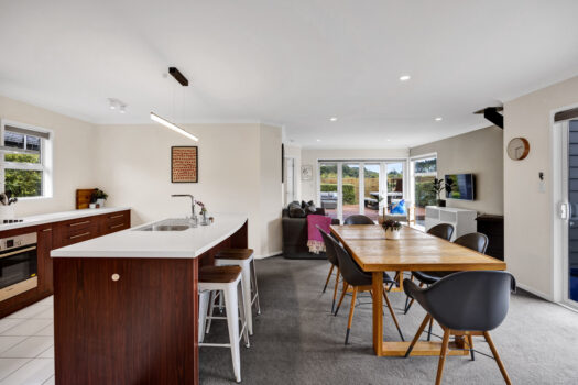 Modern & Carefree – Space for the Sheep