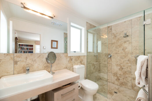 Lifestyle and Location to Love