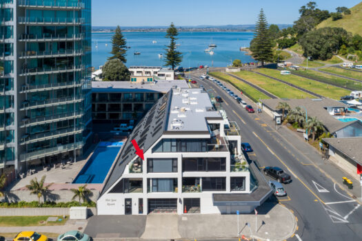 Mount Lifestyle – Hot Hot Hot