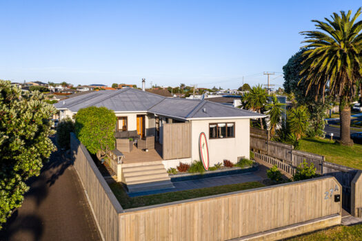 Central Mount Family Living