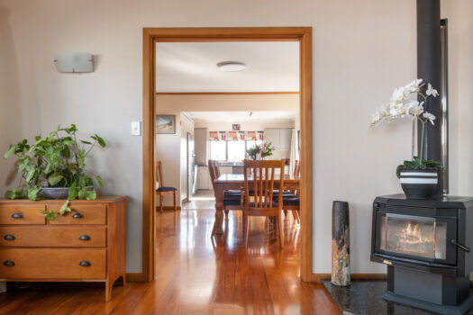 Central Mount Family Living