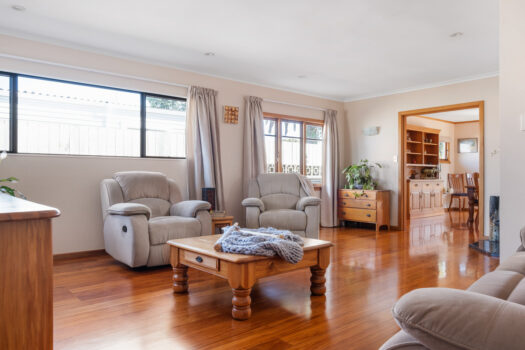 Central Mount Family Living