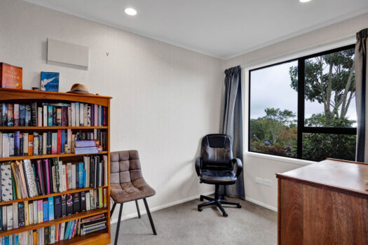 Spectacular Views on Oakura Fringe