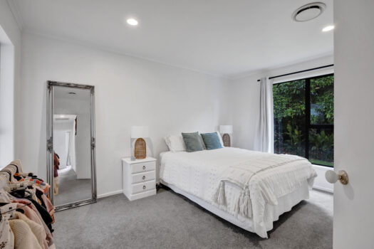 Spectacular Views on Oakura Fringe